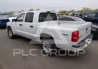 2011 Dodge DAKOTA photo