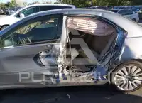 2011 Acura RL photo