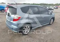 2011 Honda FIT фото