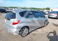 2011 Honda FIT photo