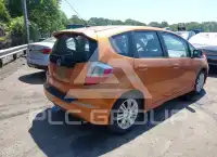 2011 Honda FIT photo
