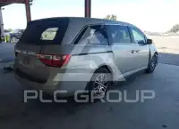 2011 Honda ODYSSEY photo