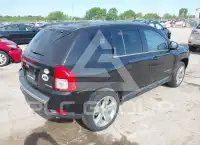 2011 Jeep COMPASS photo