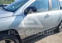 2011 Jeep COMPASS photo