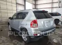 2011 Jeep COMPASS photo