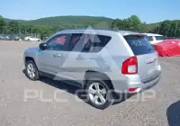 2011 Jeep COMPASS photo