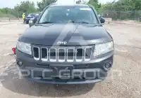 2011 Jeep COMPASS фото