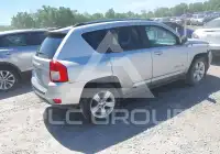 2011 Jeep COMPASS фото