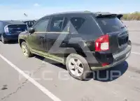 2011 Jeep COMPASS фото