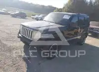2011 Jeep LIBERTY фото