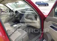 2011 Jeep LIBERTY фото