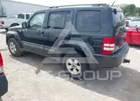 2011 Jeep LIBERTY фото
