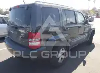 2011 Jeep LIBERTY фото