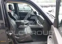 2011 Jeep LIBERTY фото