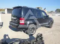 2011 Jeep LIBERTY фото