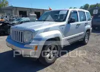 2011 Jeep LIBERTY фото