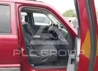 2011 Jeep LIBERTY фото