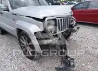 2011 Jeep LIBERTY фото