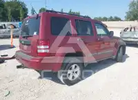 2011 Jeep LIBERTY фото