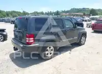 2011 Jeep LIBERTY фото