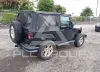 2011 Jeep WRANGLER фото