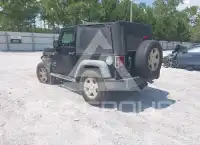 2011 Jeep WRANGLER фото
