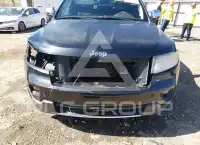 2011 Jeep Grand Cherokee photo