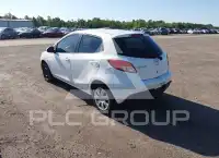 2011 Mazda 2 фото