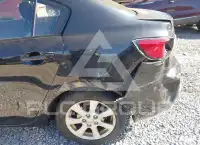 2011 Mazda 3 фото