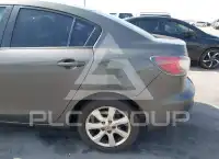 2011 Mazda 3 photo