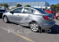 2011 Mazda 3 photo