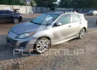 2011 Mazda 3 photo