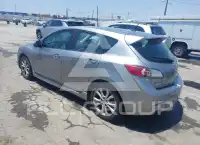 2011 Mazda 3 photo