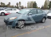 2011 Mazda 3 photo