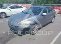 2011 Mazda 3 photo