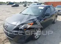 2011 Mazda 3 photo
