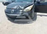 2011 Mazda 3 photo