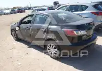 2011 Mazda 3 photo