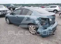 2011 Mazda 3 фото
