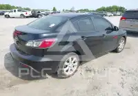 2011 Mazda 3 photo