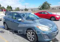 2011 Mazda 3 photo