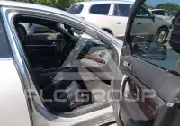 2011 Lincoln MKS photo