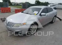 2011 Lincoln MKS фото