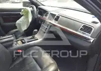 2011 Lincoln MKS photo