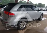2011 Lincoln MKX photo