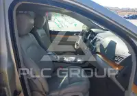 2011 Lincoln MKT фото
