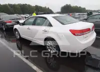 2011 Lincoln MKZ photo