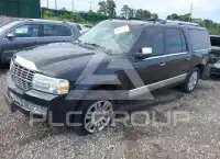 2011 Lincoln NAVIGATOR photo