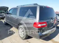 2011 Lincoln NAVIGATOR фото