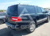 2011 Lincoln NAVIGATOR photo